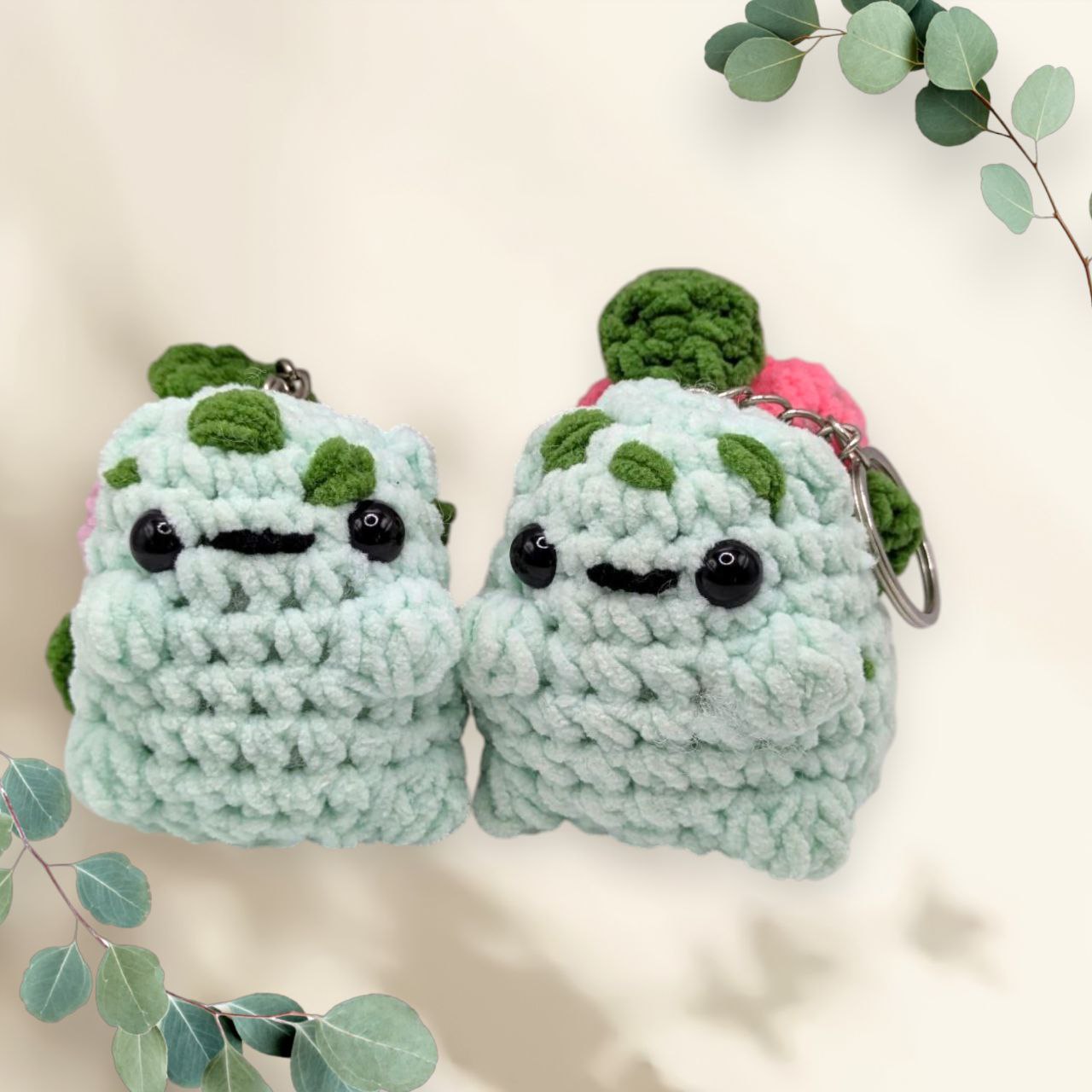 Ivysaur Squeaky Crochet Keychain