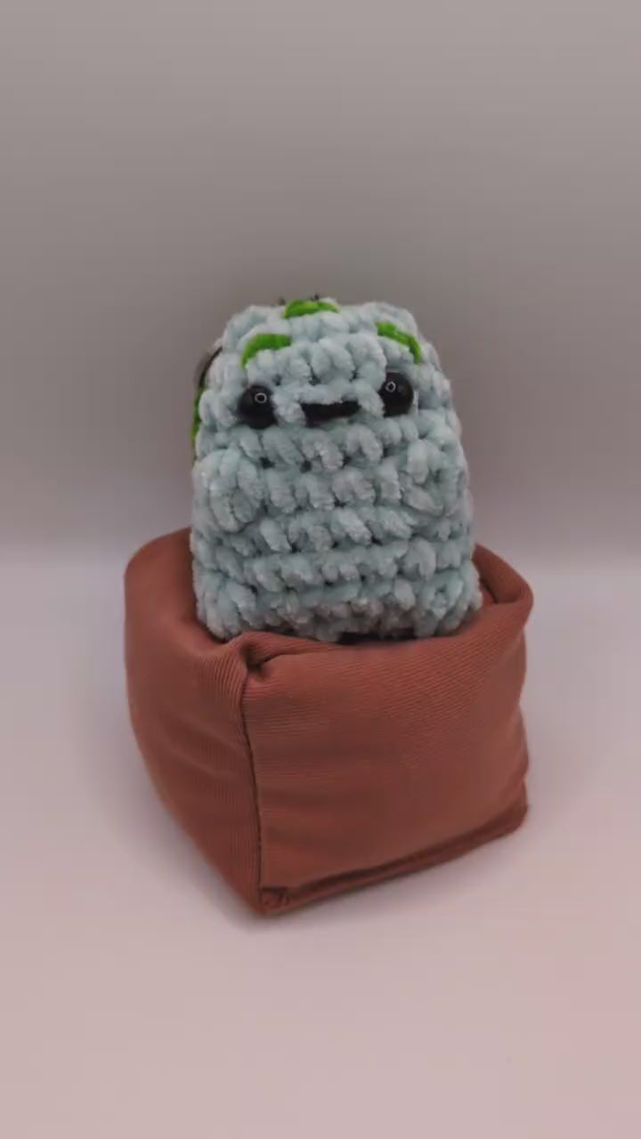 Bulbasaur Squeaky Crochet Keychain